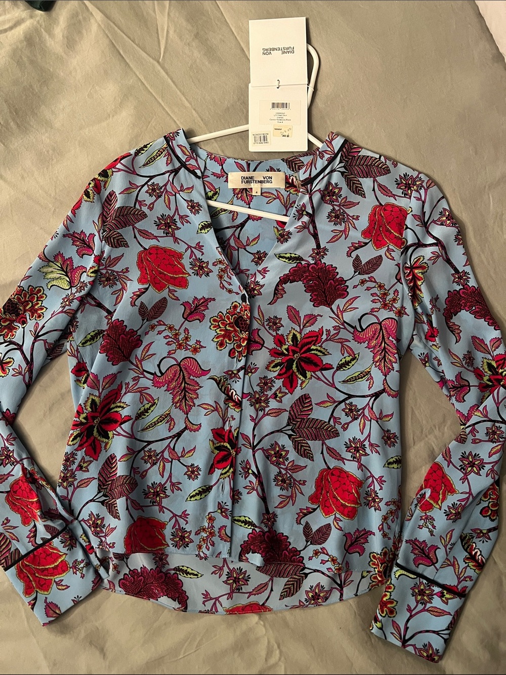Diane Von Furstenberg Blue Floral V-Neck Long-Sleeve Blouse